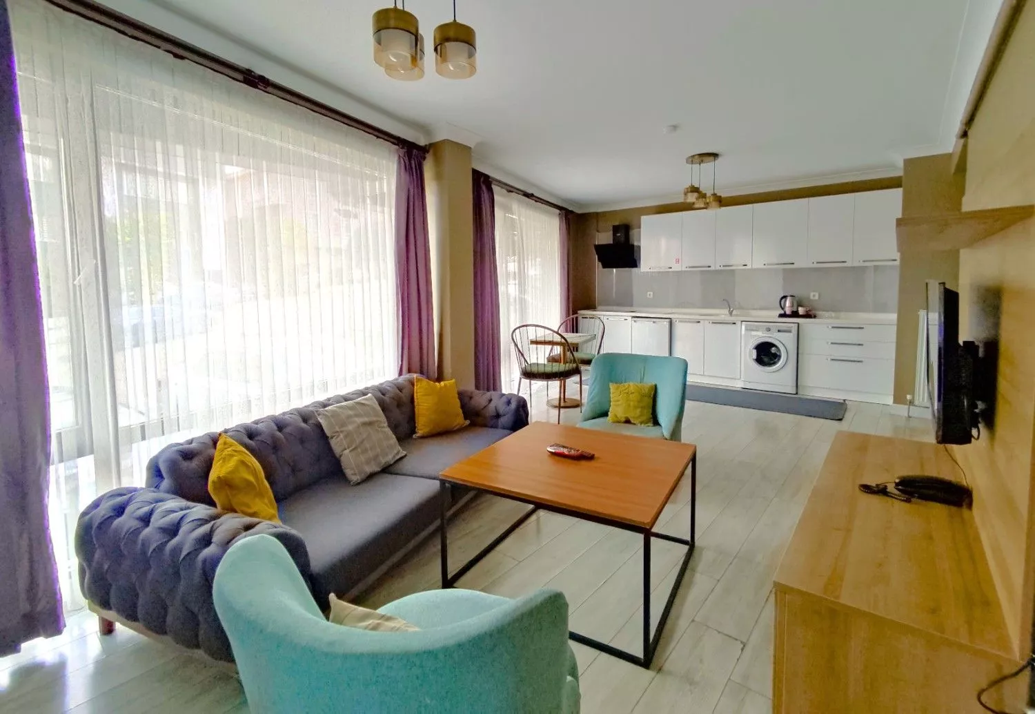 Family Room - 1